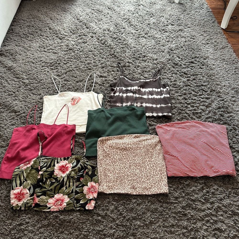 7 different American Eagle tops bundle